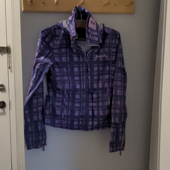 Women's Bench Wind Breaker Jacket - Picture 1 of 2